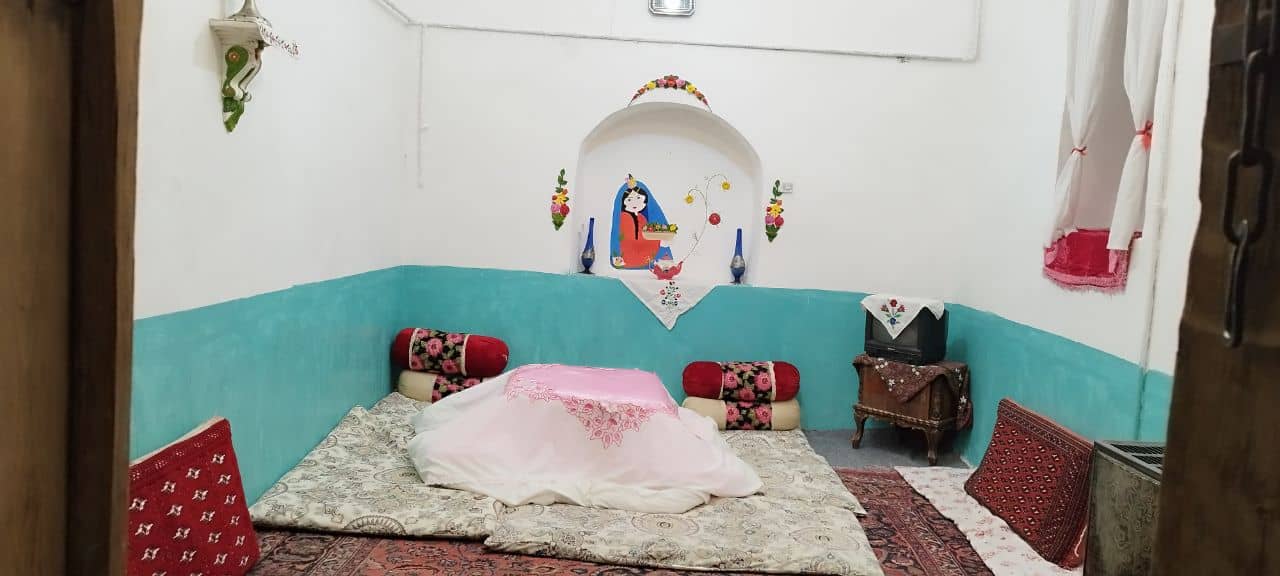 اجاره اتاق سنتی در فروتقه کاشمر - VIP