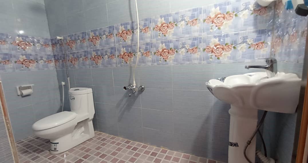 اجاره اتاق دو تخته سنتی در روستای دهخدا قشم - 12متر