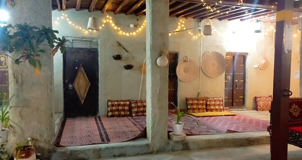 اجاره اتاق دو تخته سنتی در روستای دهخدا قشم - 12متر