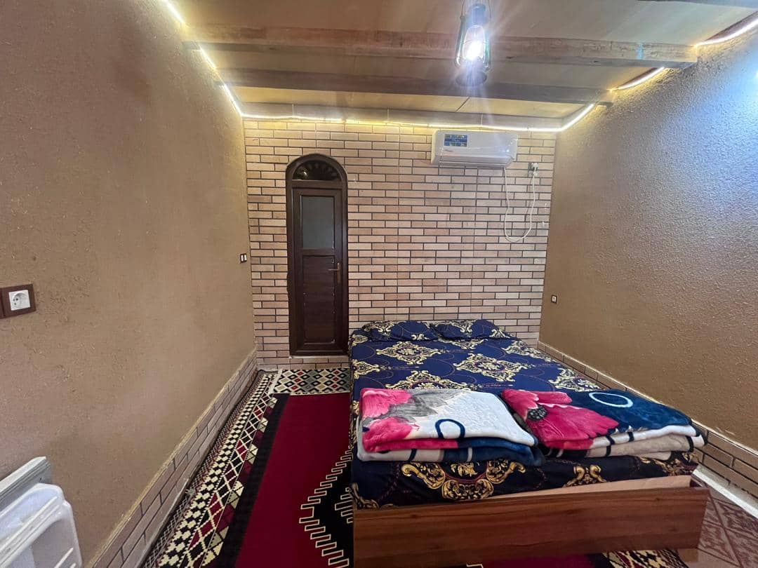 اجاره بومگردی دو نفره مستر -بیت بوهندی در نخل غانم کنگان