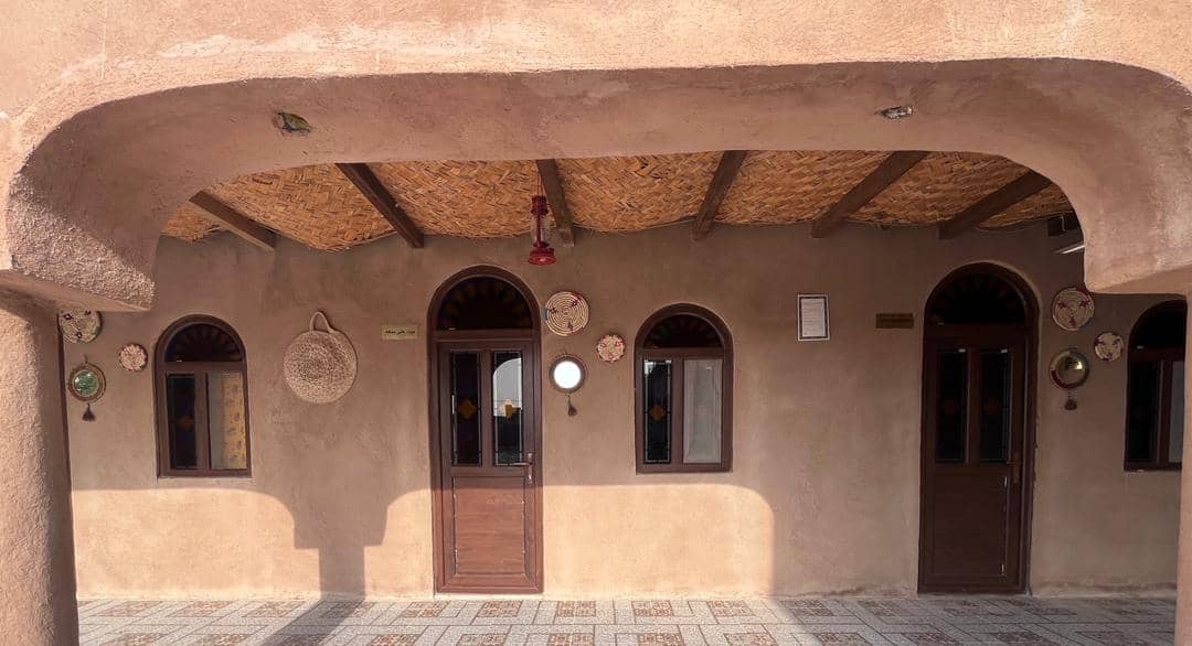 اجاره اتاق دو نفره مستر - بیت علی یمعه در نخل غانم کنگان