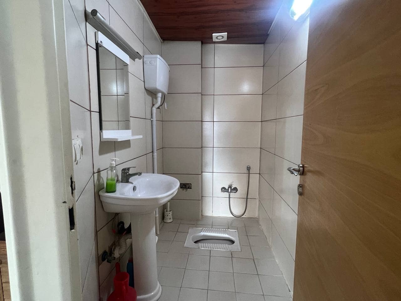 اجاره آپارتمان دو خواب مبله در چمران - واحد 5جنوبی