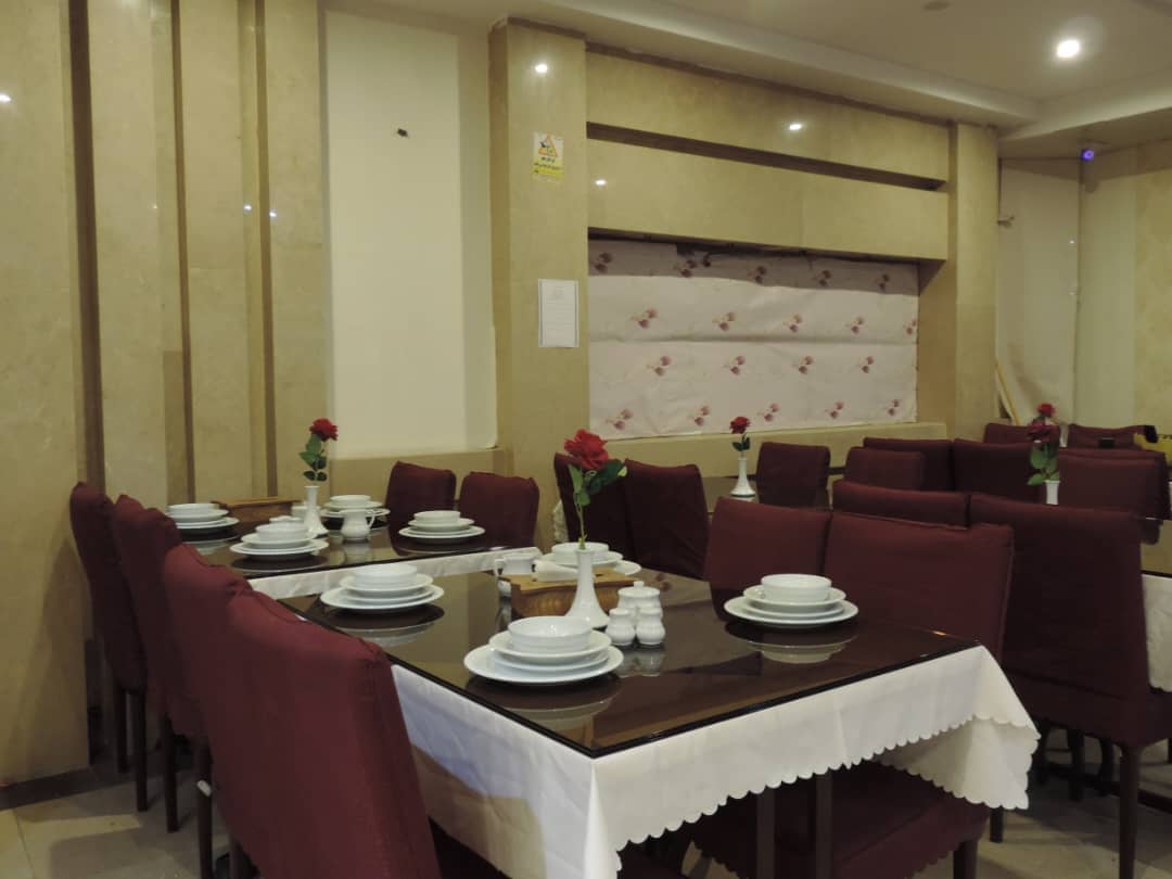 اجاره هتل 2 ستاره در امام رضا مشهد - 4 تخته