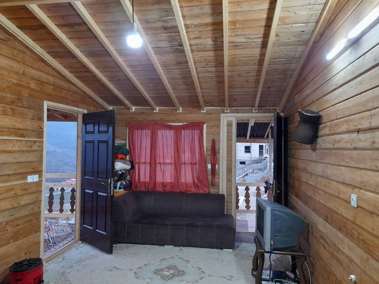 اجاره کلبه چوبی در روستای تیار - آمل