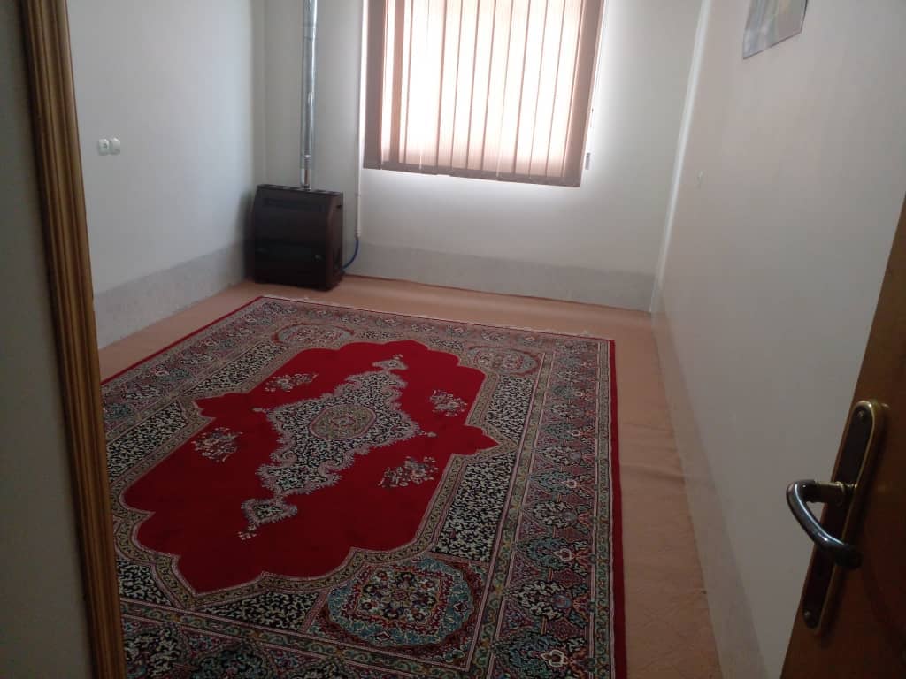 اجاره منزل ویلایی در چادگان - خارج از دهکده