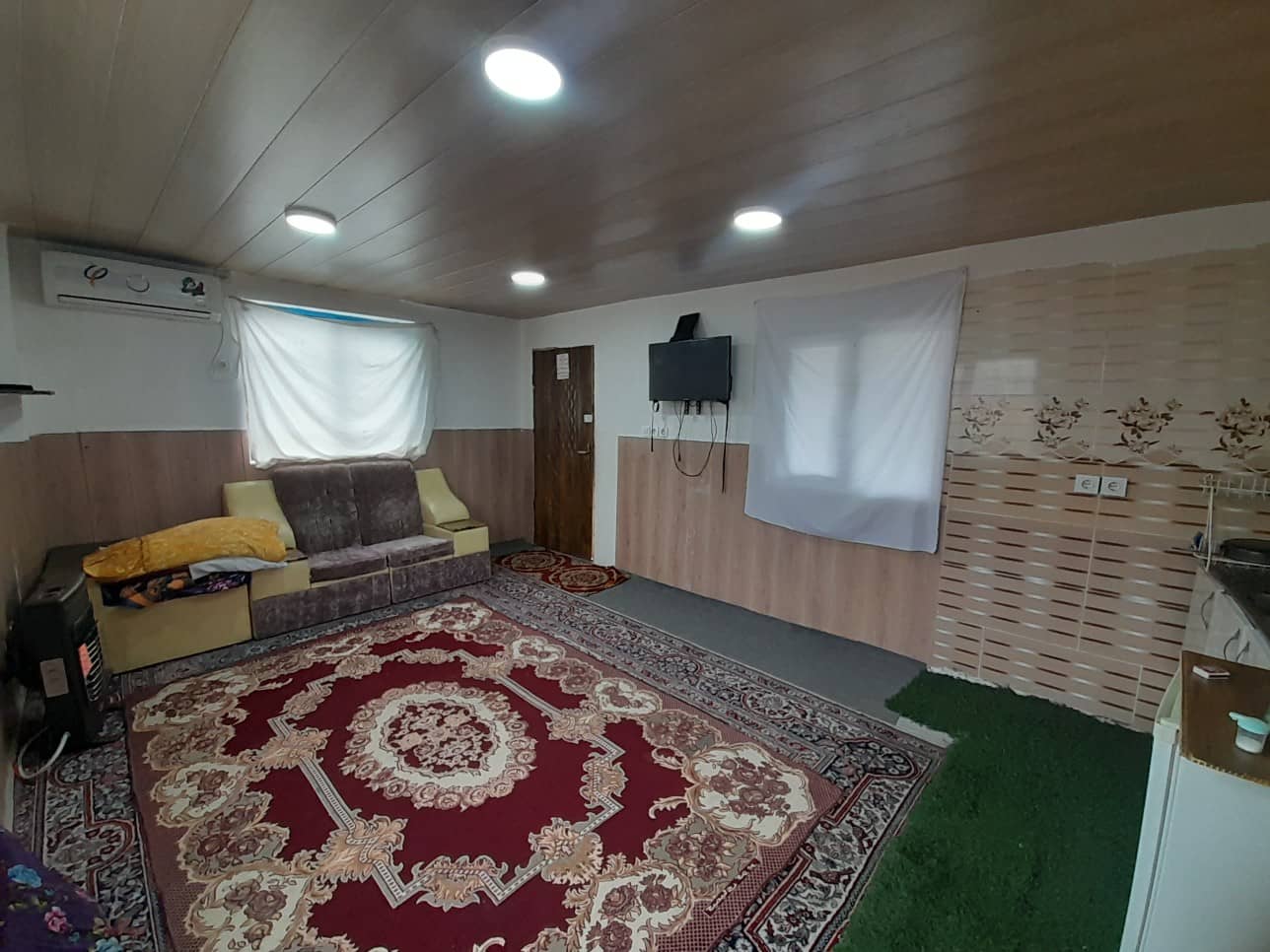 اجاره سوئیت در روستا جعفر آباد ملک فاضل آباد - اتاق1