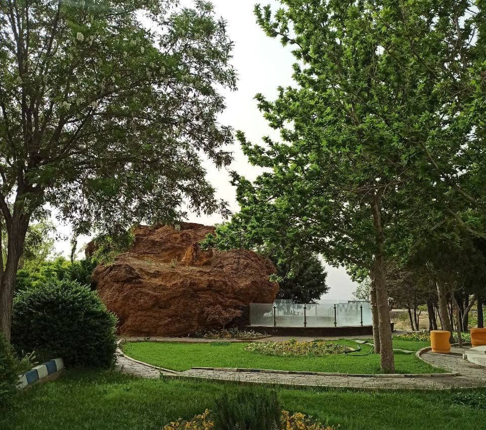 اجاره اتاق سه تخته در آبگرم محلات - 12متر