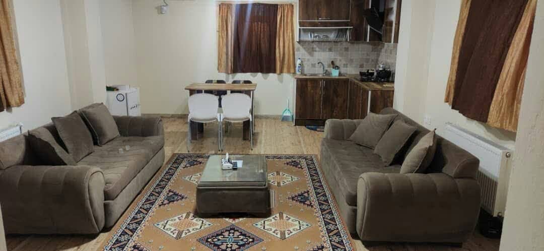 اجاره بومگردی در فشتکه دوم بندرانزلی - همکف