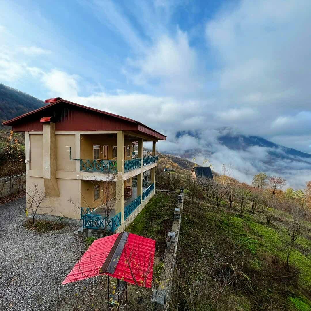 اجاره بومگردی در ریگ چشمه علی آباد کتول - بالا