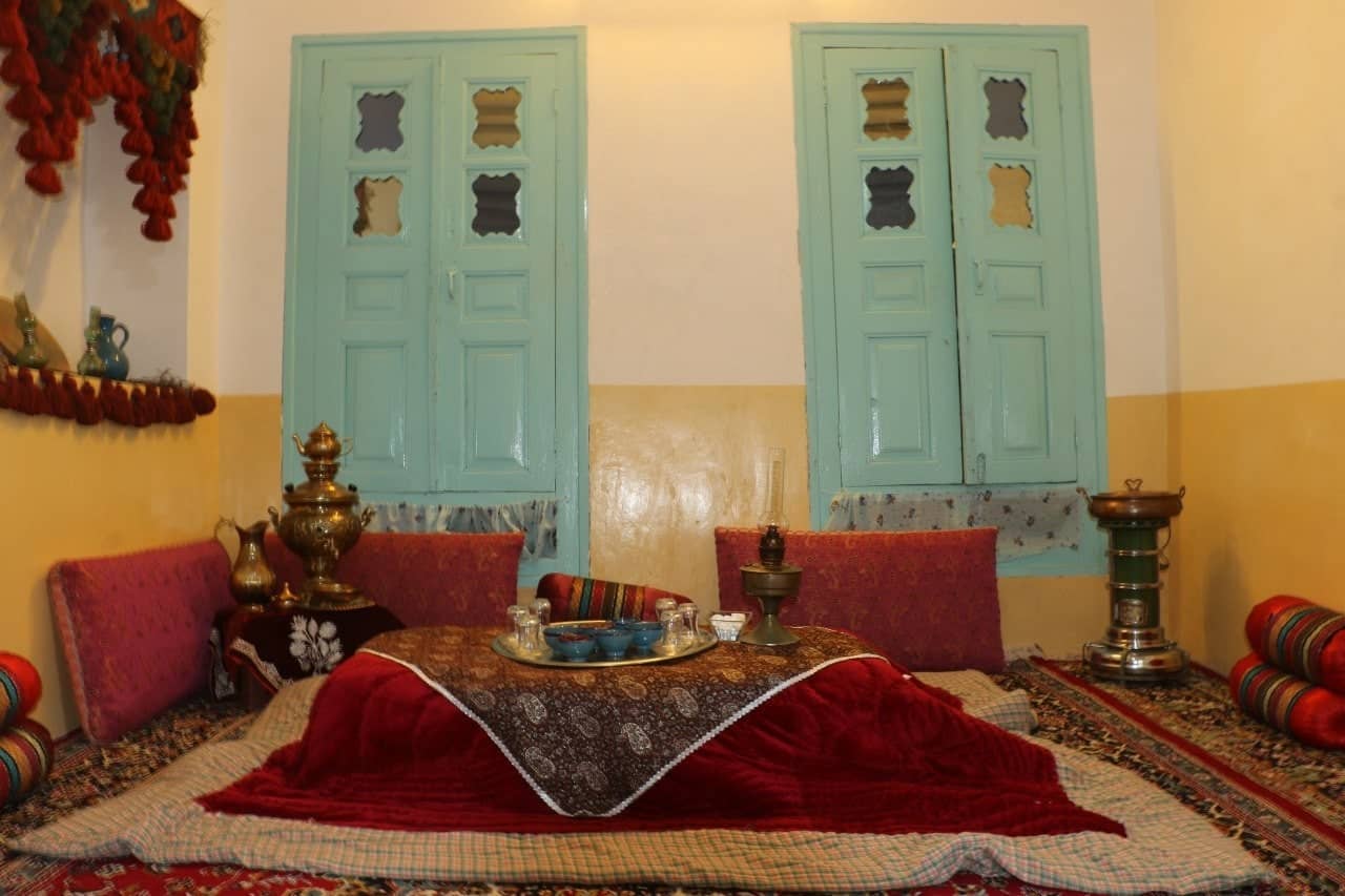 اجاره اتاق سنتی در چناران رادکان - 20متر
