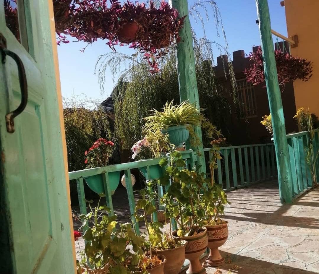 اجاره اتاق سنتی در چناران رادکان - 20متر