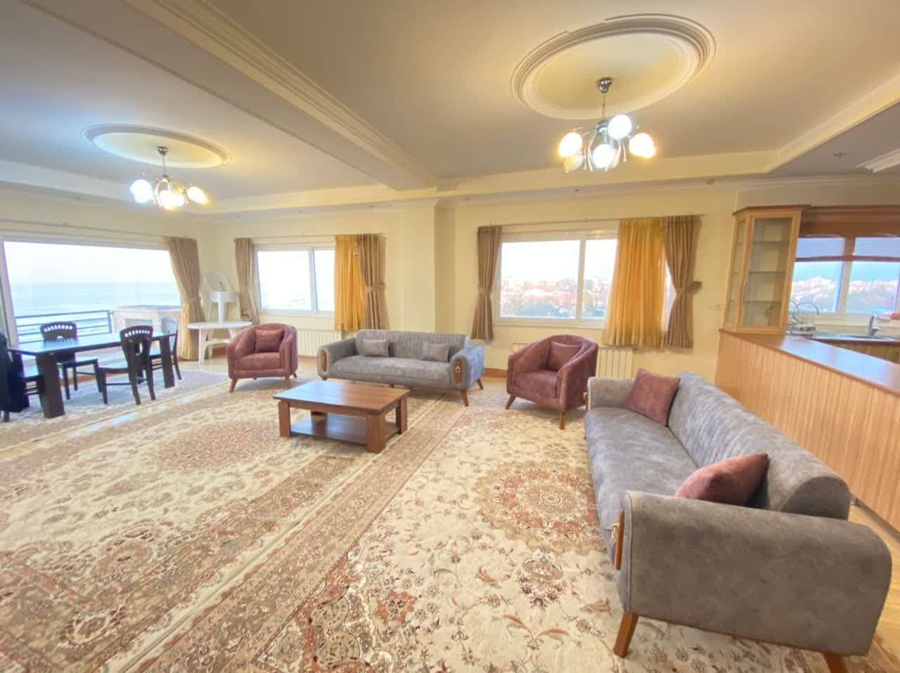 اجاره آپارتمان ساحلی در نور - طبقه پنجم