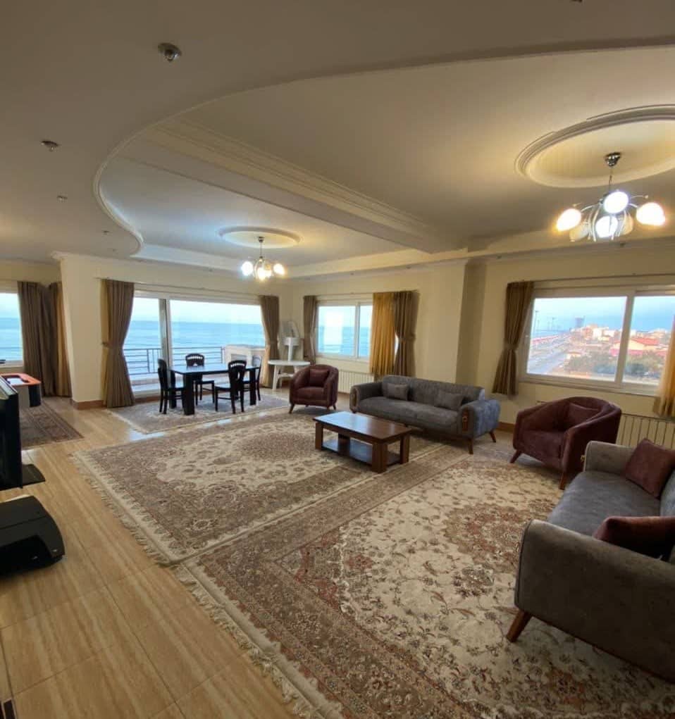 اجاره آپارتمان ساحلی در نور - طبقه پنجم