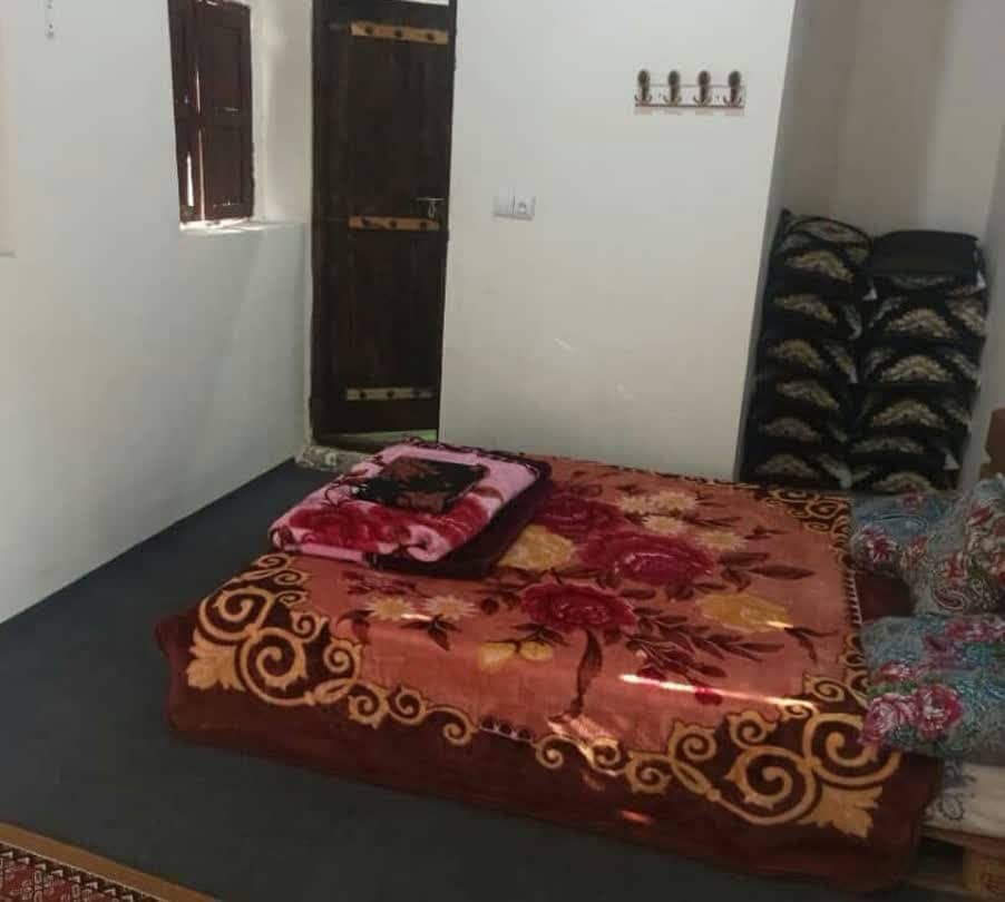 اجاره اتاق دوتخته 16 متری نزدیک ساحل در سوزا - قشم