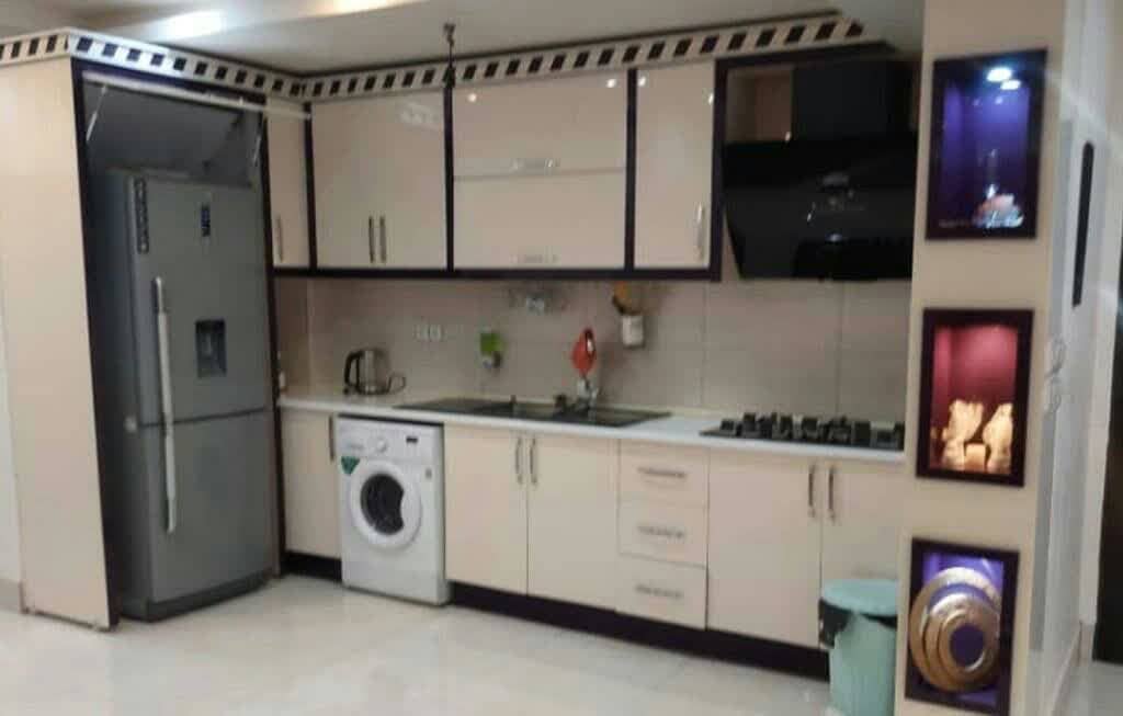 اجاره آپارتمان دو خواب نزدیک ساحل در قشم