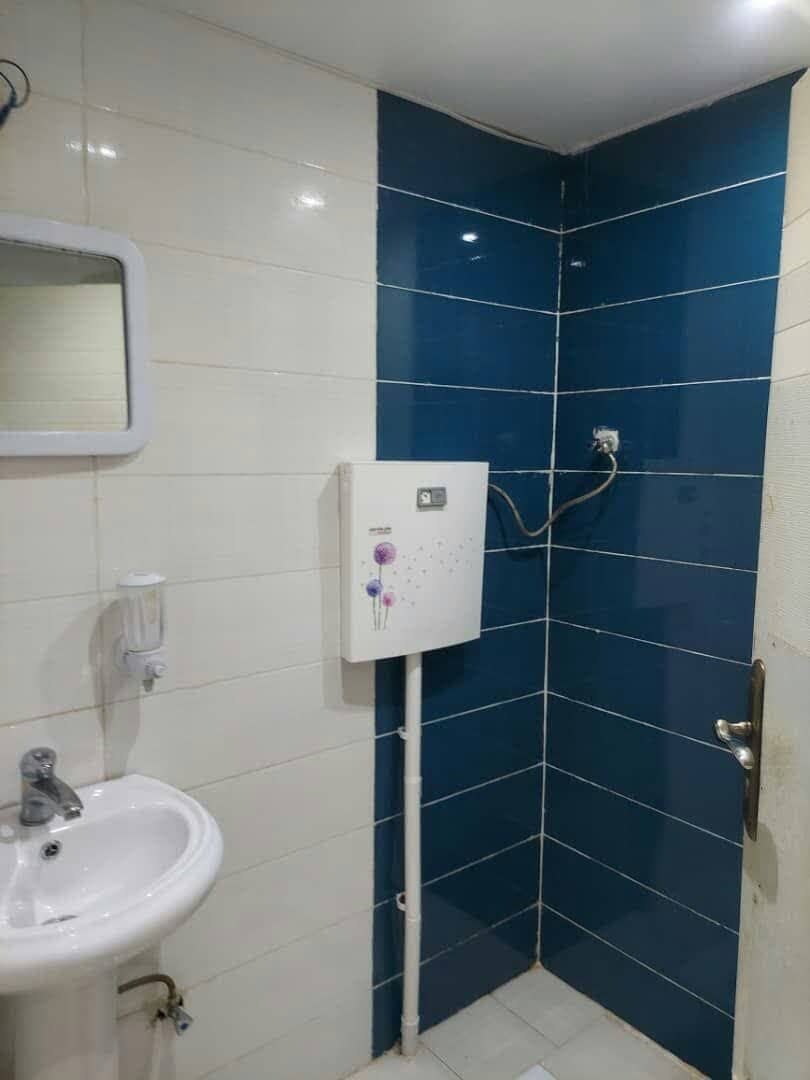 اجاره آپارتمان دو خواب نزدیک ساحل در قشم