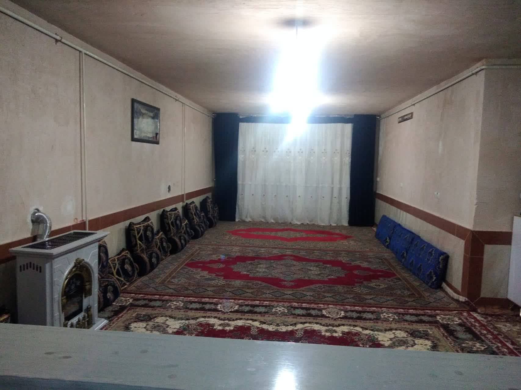 اجاره منزل یکخواب در روستای کمهر - سپیدان