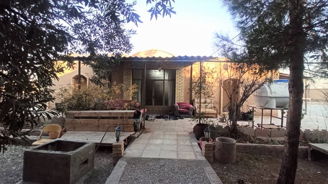 اجاره خانه در محمود آباد گرمسار - 100متر