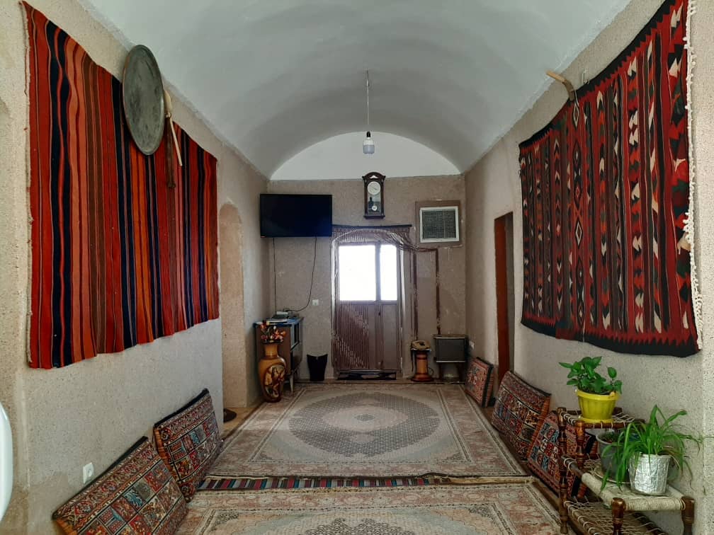 اجاره خانه در محمود آباد گرمسار - 100متر