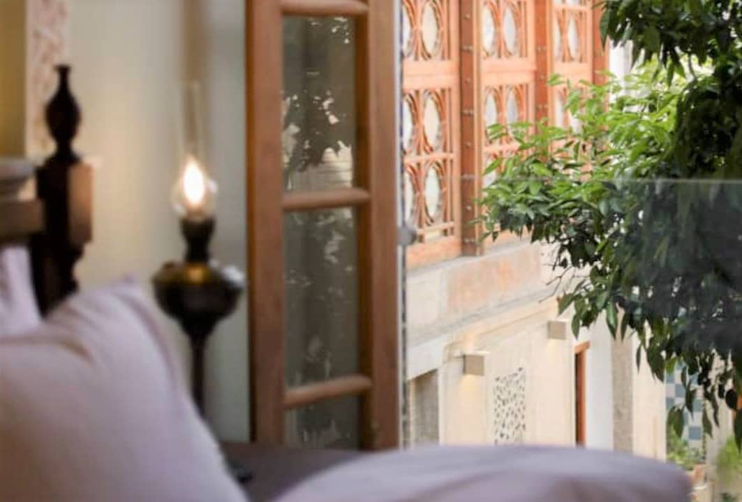 اجاره اتاق سنتی در لطفعلی خان زند شیراز - داچی