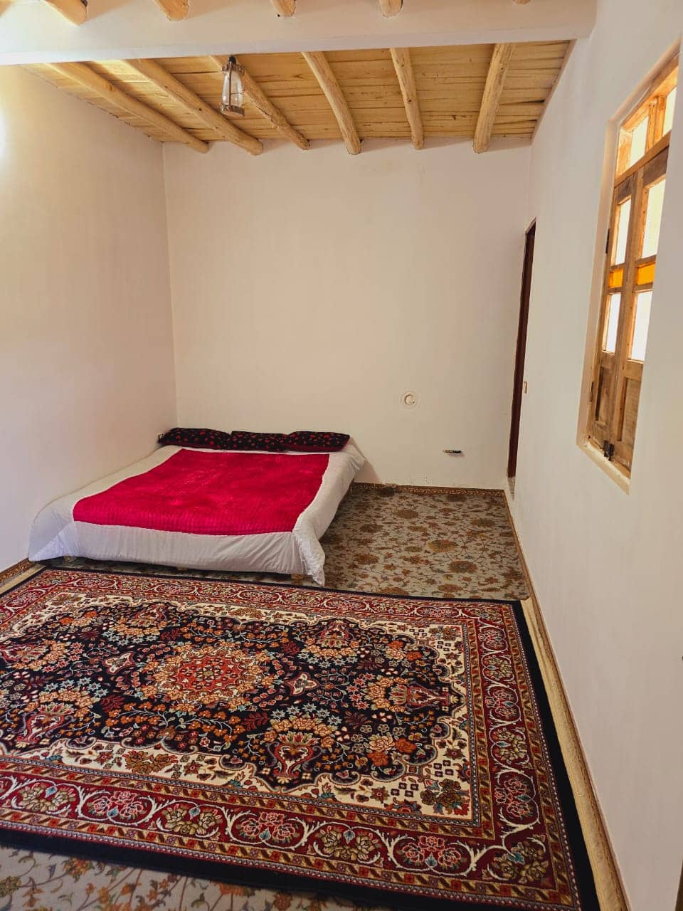 اجاره منزل کوهستانی در برزک - خانه بهشت