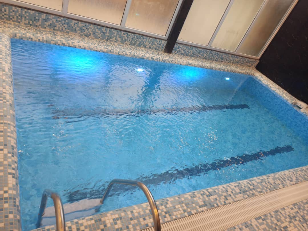 اجاره ویلا استخر سرپوشیده آبگرم در سنگاچین - 2خواب