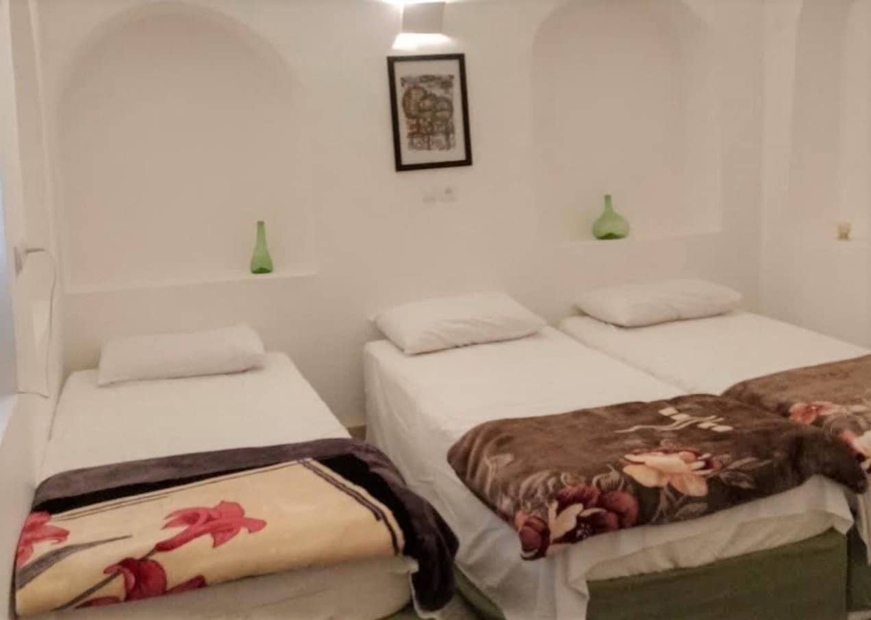 اتاق سنتی شش تخته در خیابان امام یزد