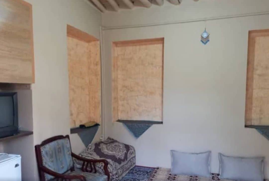 اجاره اتاق سنتی در گندمان - 15متر
