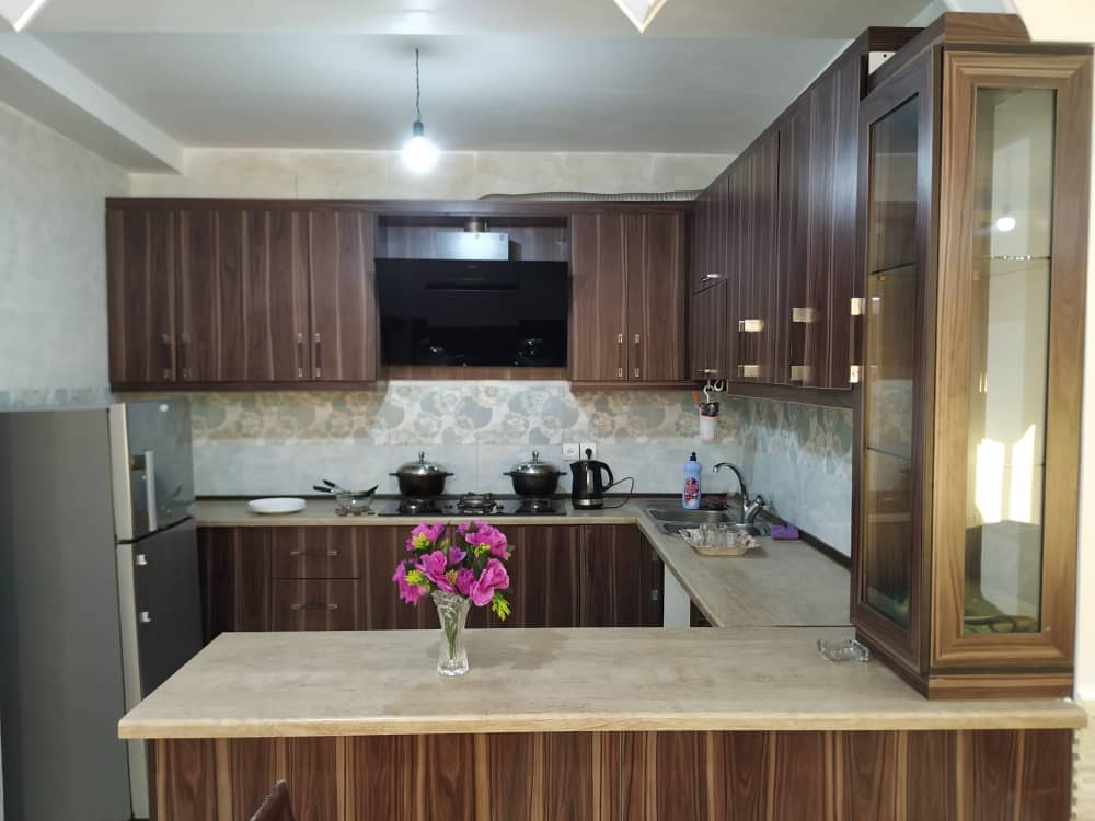 آپارتمان مبله دو خوابه در شهرک الهیه قشم - طبقه دوم