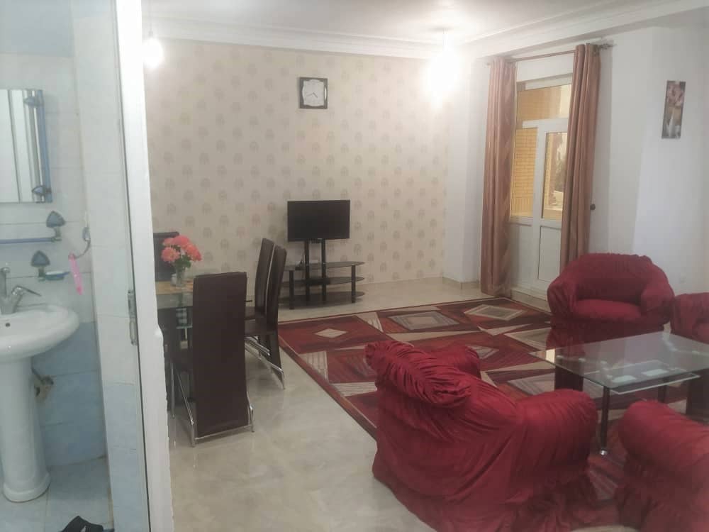 اجاره آپارتمان در شهرک الهیه قشم -  دو خوابه طبقه سوم