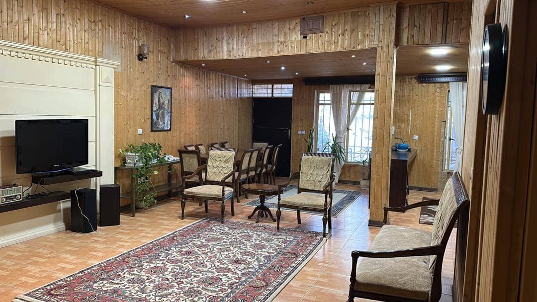 اجاره ویلا در مهرآباد رودهن - تهران