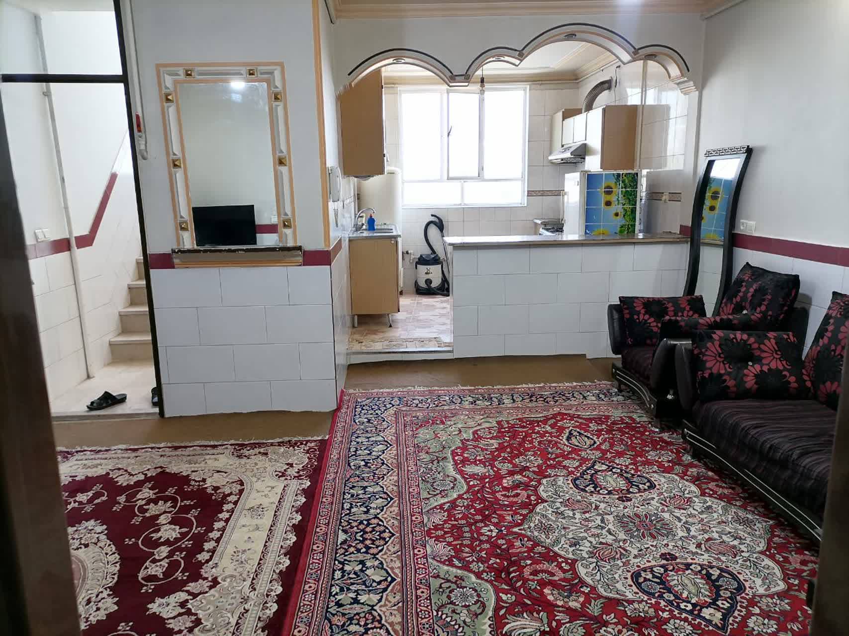 اجاره منزل تکخواب در خیابان اندیشه - 70 متری