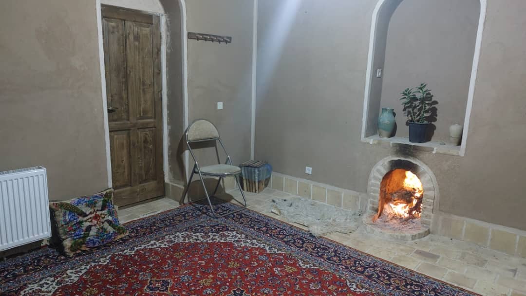 اتاق سنتی در روستا لنگر ماهان - مهربانو