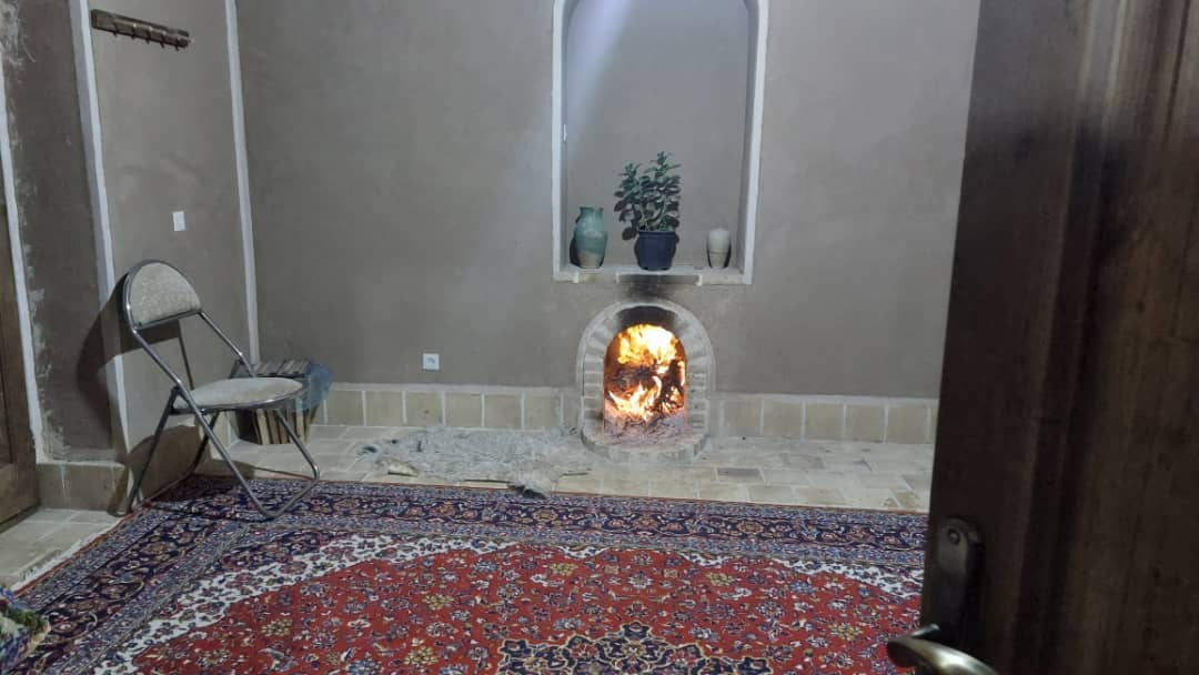 اتاق سنتی در روستا لنگر ماهان - مهربانو