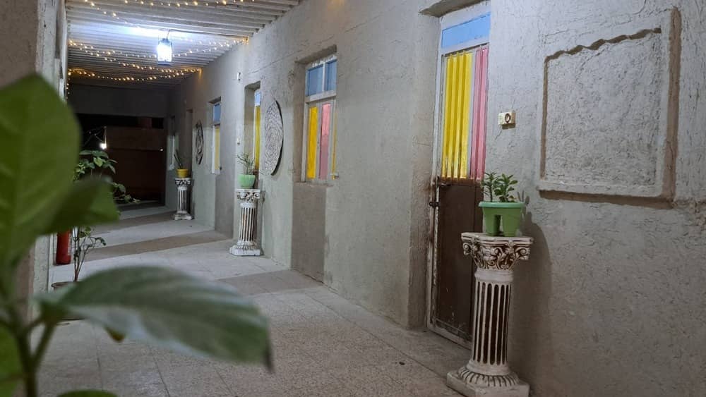 اجاره اتاق سنتی در جزیره هرمز - سالن 100 متری