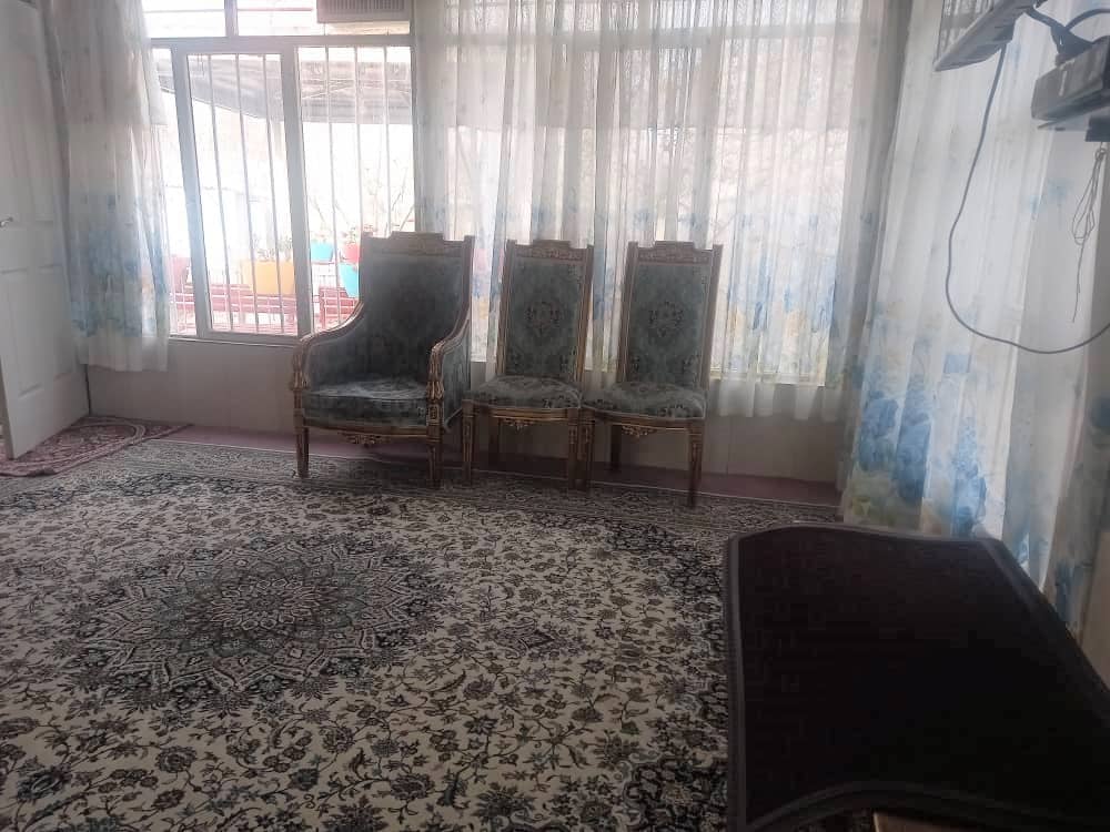 اجاره ویلا استخر روباز در وشمندجان باغ بهادران