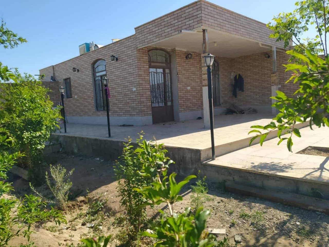 اجاره ویلا باغ در بادرود