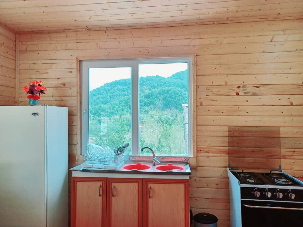 اجاره کلبه چوبی جکوزی دار در ماسال - سراکه