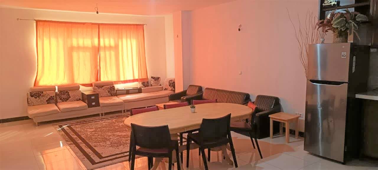 اجاره آپارتمان نزدیک ساحل در خیابان گلستان قشم