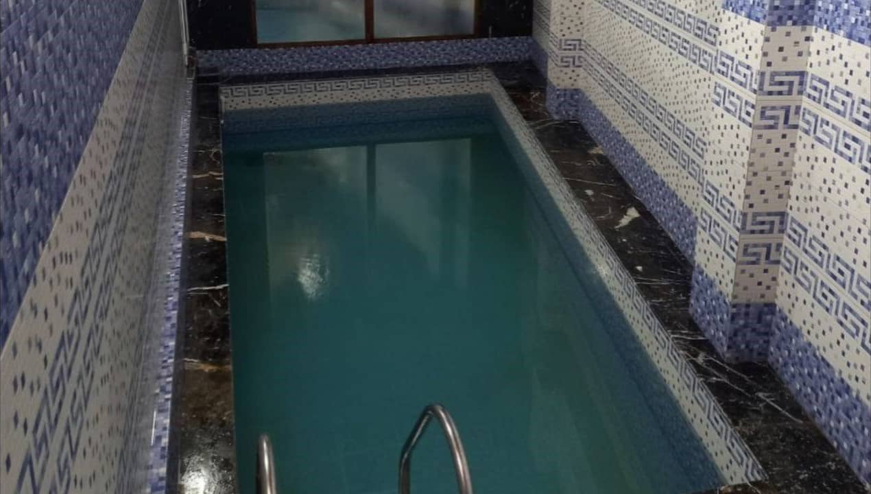 ویلا استخر سرپوشیده آبگرم نزدیک ساحل در فرح آباد ساری