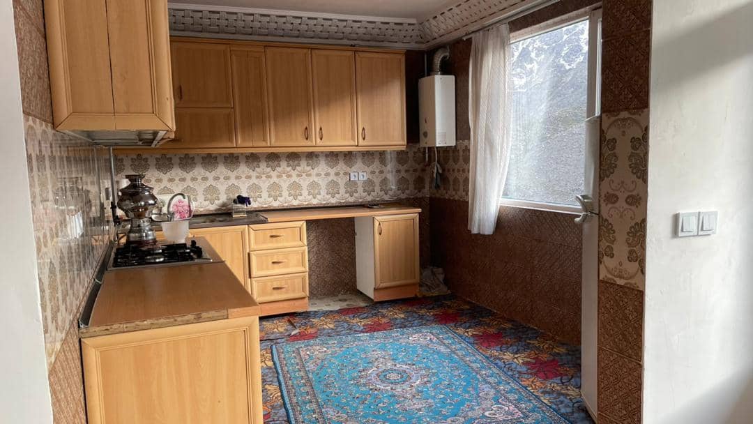 اجاره آپارتمان دو خوابه در اورامان تخت کردستان-طبقه اول