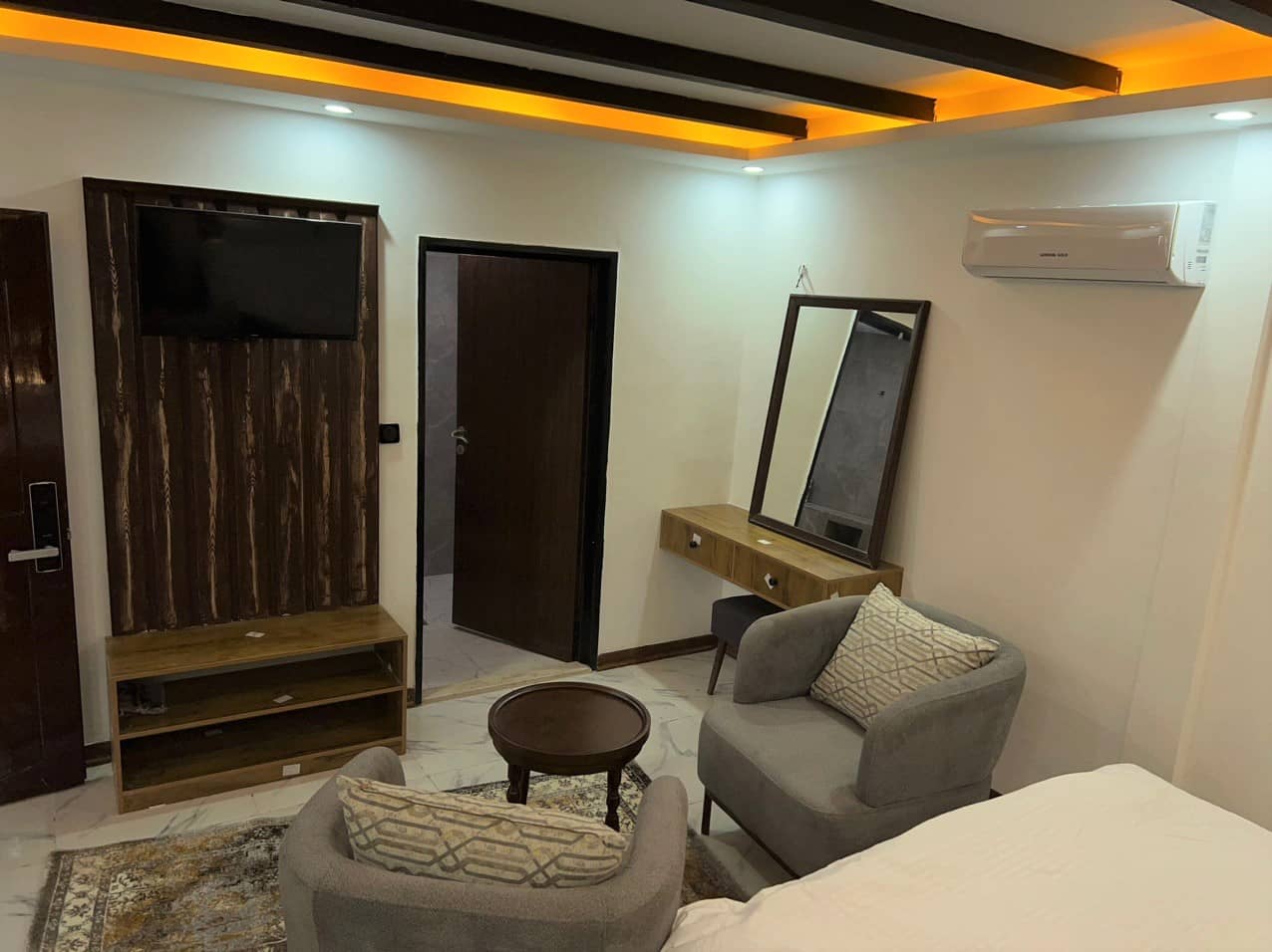 اجاره هتل نزدیک ساحل در عباس آباد - دوتخته