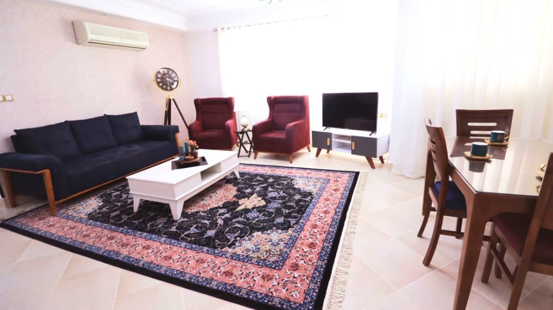 اجاره آپارتمان دو خواب در پاسداران شیراز - 110متر