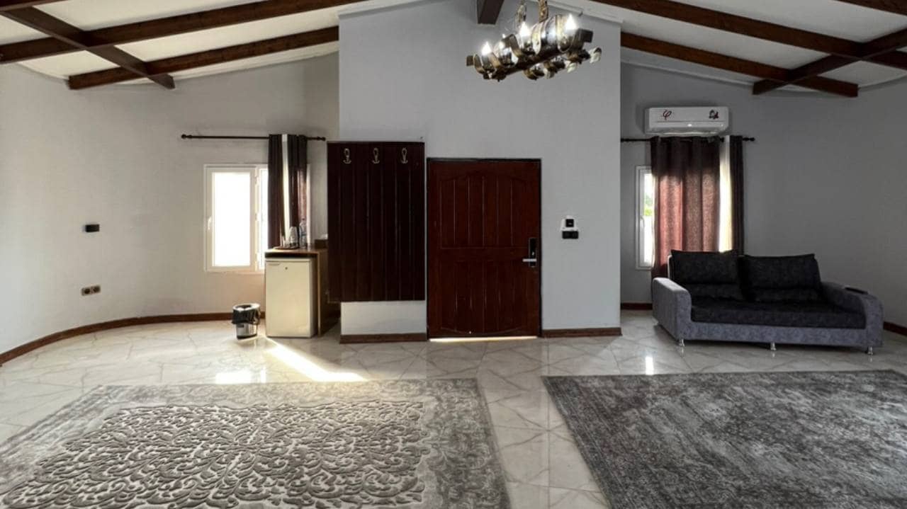 اجاره هتل نزدیک ساحل در عباس آباد - دو خواب