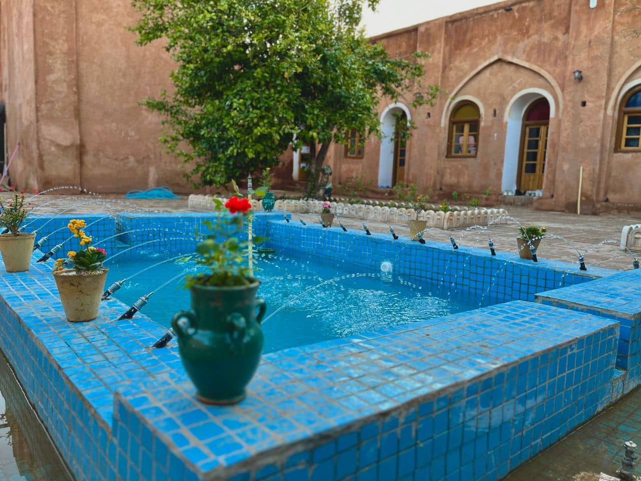 اجاره بومگردی سنتی در هاشم آباد دره شهر - 1