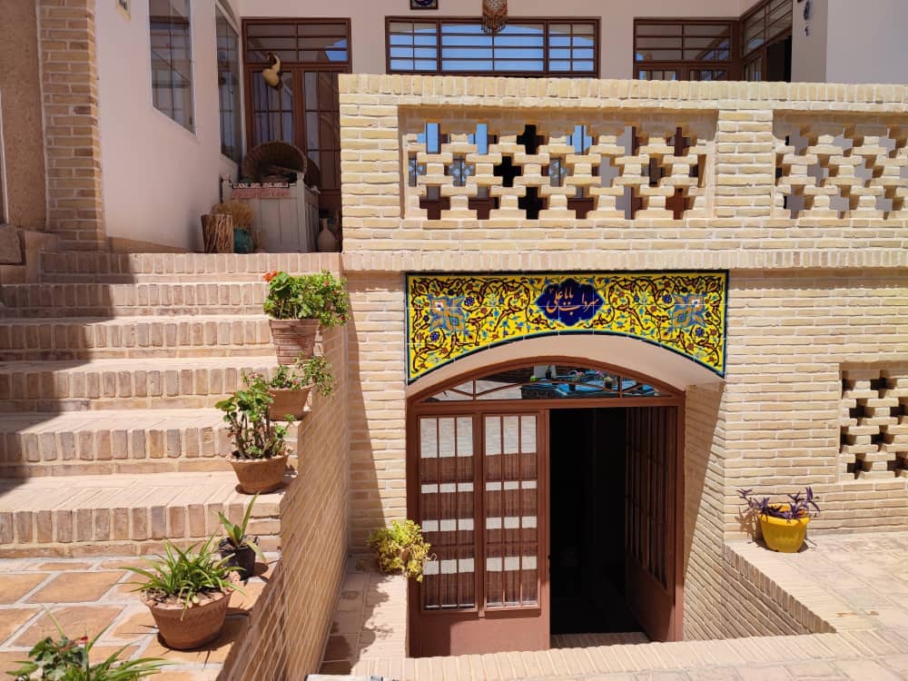 اجاره اتاق سنتی در نوش آباد کاشان - سرداب بابا علی