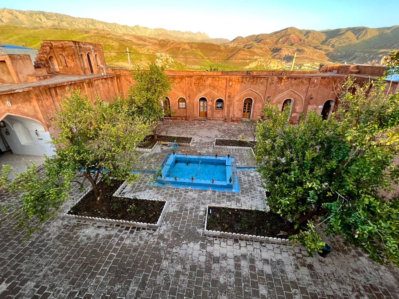 اجاره بومگردی سنتی در هاشم آباد دره شهر - 2