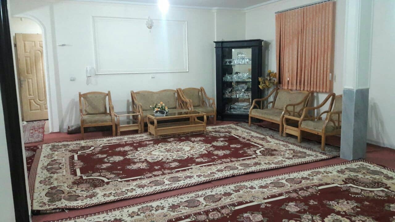 اجاره آپارتمان یک خوابه درمدرس همدان -طبقه دوم