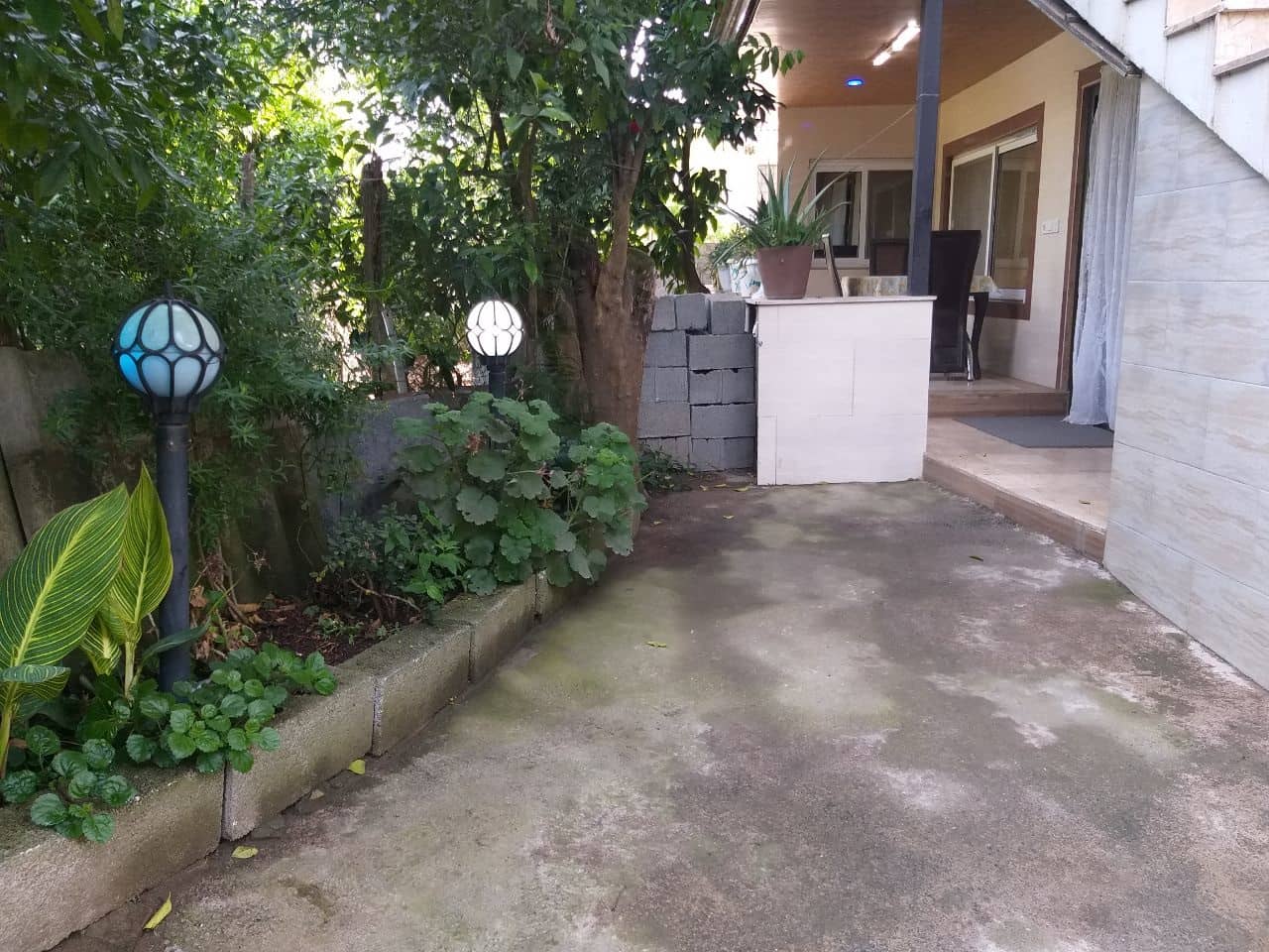 اجاره ویلا در سفید تمشک رامسر - نزدیک جنگل