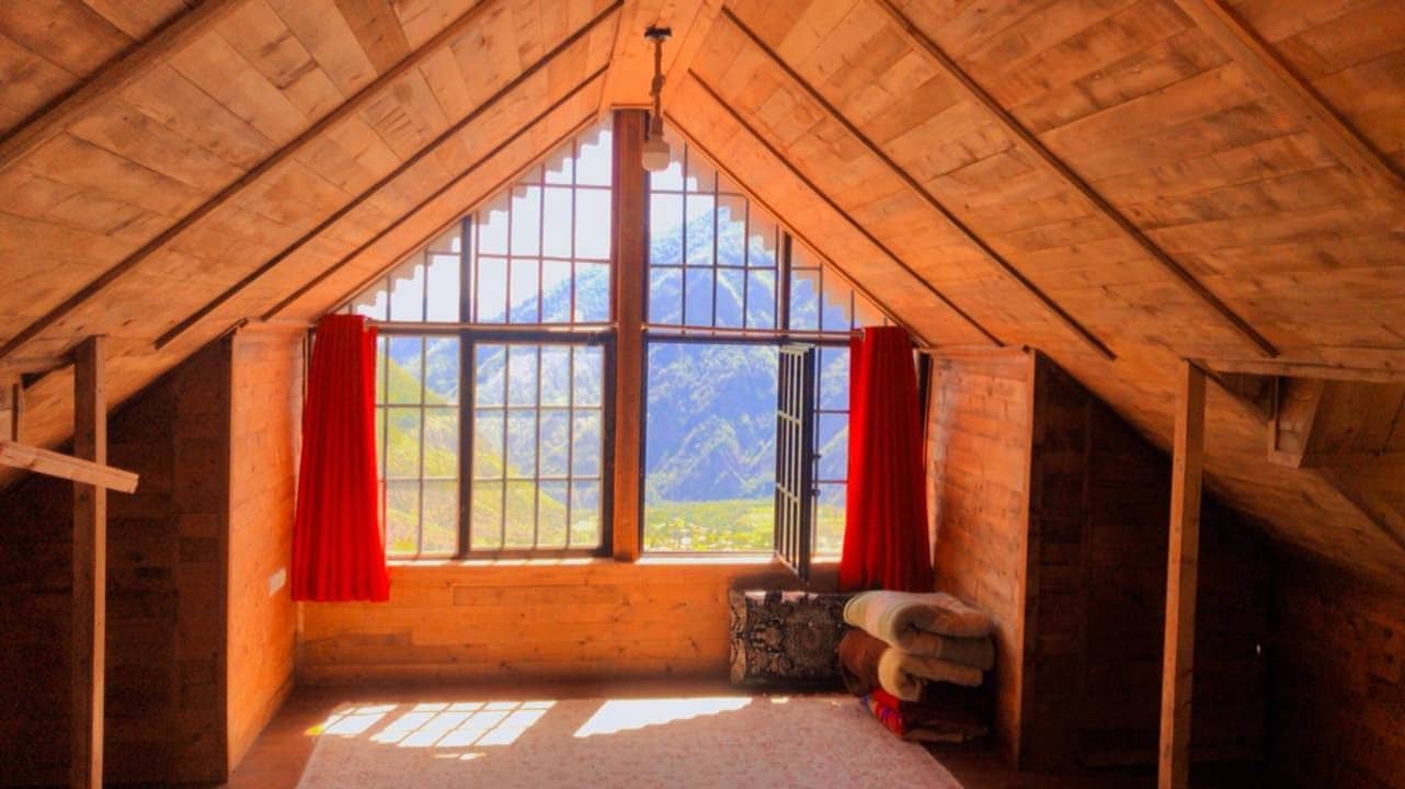 اجاره کلبه چوبی جنگلی در هشت پر